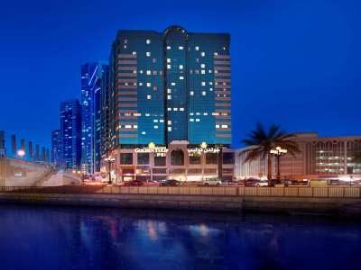 exterior view - hotel golden tulip sharjah hotel apartments - sharjah, united arab emirates