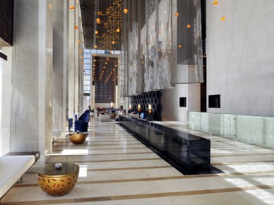 lobby - hotel southern sun - abu dhabi, united arab emirates