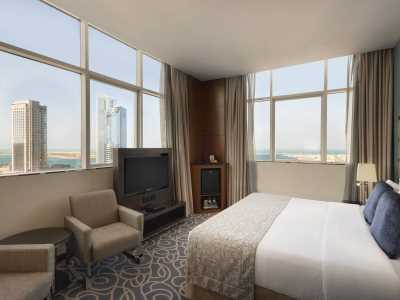 bedroom 1 - hotel ramada by wyndham abu dhabi corniche - abu dhabi, united arab emirates