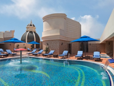 outdoor pool - hotel royal rose - abu dhabi, united arab emirates