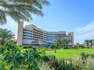 exterior view - hotel danat jebel dhanna resort - abu dhabi, united arab emirates