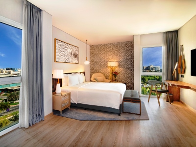 suite 1 - hotel radisson blu corniche - abu dhabi, united arab emirates