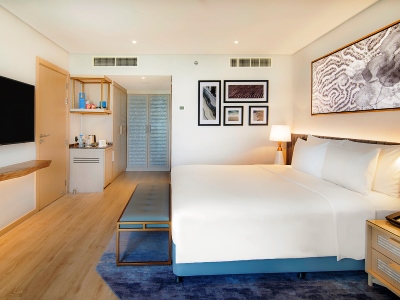 suite 2 - hotel radisson blu corniche - abu dhabi, united arab emirates