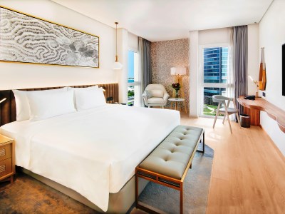 bedroom 5 - hotel radisson blu corniche - abu dhabi, united arab emirates