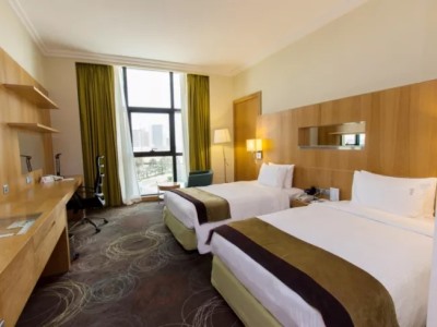 bedroom - hotel holiday inn abu dhabi - abu dhabi, united arab emirates