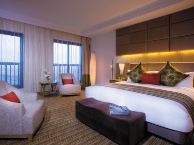 bedroom - hotel traders qaryat al beri - abu dhabi, united arab emirates