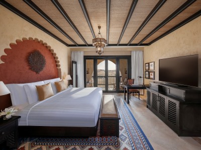 bedroom - hotel qasr al sarab desert resort by anantara - abu dhabi, united arab emirates