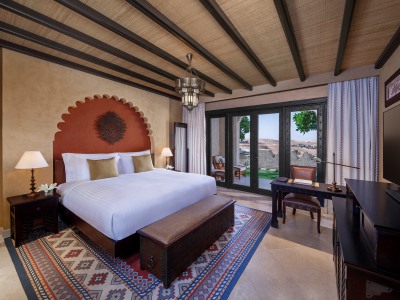 bedroom 1 - hotel qasr al sarab desert resort by anantara - abu dhabi, united arab emirates