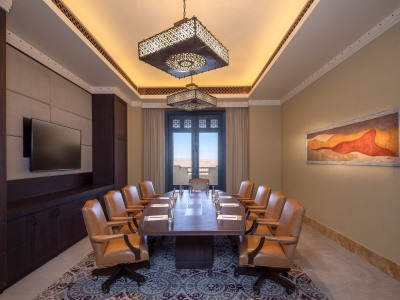 conference room - hotel qasr al sarab desert resort by anantara - abu dhabi, united arab emirates