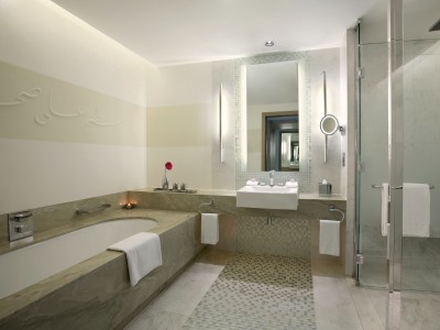 bathroom - hotel millennium al rawdah - abu dhabi, united arab emirates