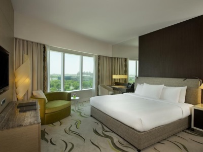 bedroom 1 - hotel millennium al rawdah - abu dhabi, united arab emirates