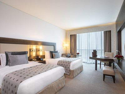 bedroom 1 - hotel royal m hotel fujairah - fujairah, united arab emirates
