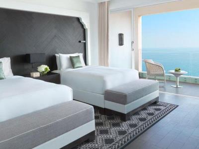 bedroom 2 - hotel fairmont fujairah beach resort - fujairah, united arab emirates
