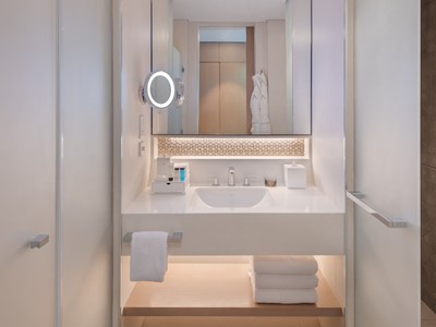 bathroom - hotel palace beach resort fujairah - fujairah, united arab emirates