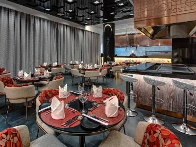restaurant - hotel royal m al aqah beach resort - fujairah, united arab emirates