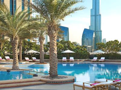 outdoor pool - hotel shangri-la dubai - dubai, united arab emirates