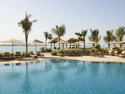 outdoor pool - hotel sofitel dubai the palm luxury apartments - dubai, united arab emirates