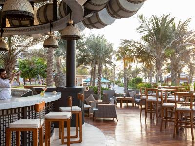 bar - hotel jumeirah al naseem - dubai, united arab emirates