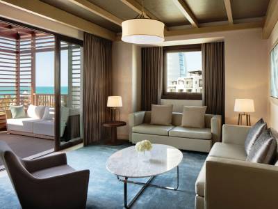 suite 5 - hotel jumeirah madinat al naseem - dubai, united arab emirates