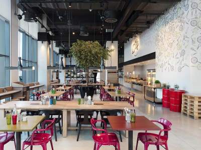 restaurant - hotel rove trade centre - dubai, united arab emirates