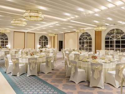 conference room 2 - hotel al habtoor polo resort - dubai, united arab emirates