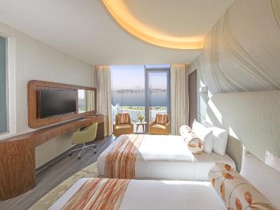 bedroom 1 - hotel retreat palm dubai mgallery by sofitel - dubai, united arab emirates