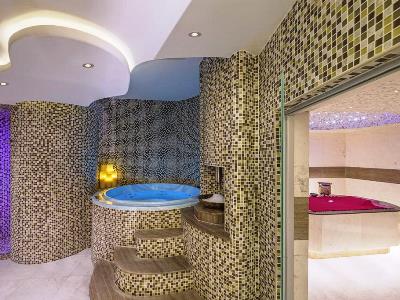 spa 1 - hotel retreat palm dubai mgallery by sofitel - dubai, united arab emirates