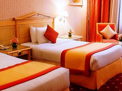 bedroom - hotel capitol - dubai, united arab emirates