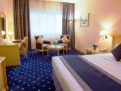 bedroom 1 - hotel capitol - dubai, united arab emirates