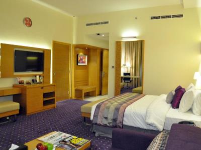 bedroom 1 - hotel fortune park - dubai, united arab emirates