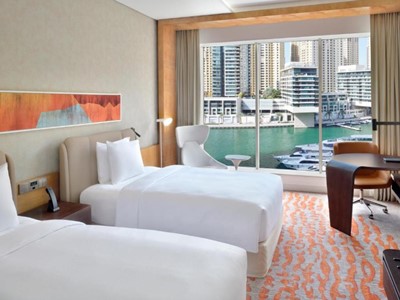 bedroom 1 - hotel crowne plaza dubai marina - dubai, united arab emirates