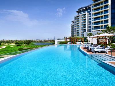 outdoor pool - hotel vida emirates hills - dubai, united arab emirates