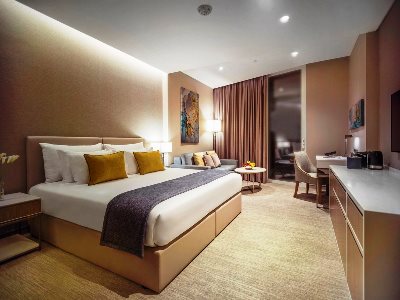 bedroom 2 - hotel ja lake view - dubai, united arab emirates