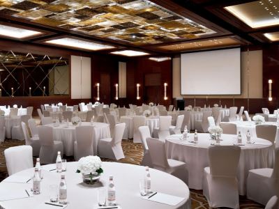 conference room 2 - hotel intercontinental festival city - dubai, united arab emirates