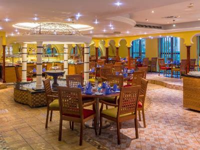 restaurant 1 - hotel coral dubai deira - dubai, united arab emirates