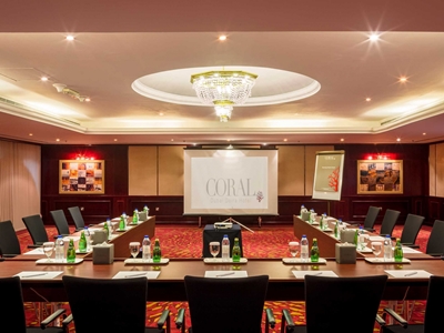 conference room - hotel coral dubai deira - dubai, united arab emirates