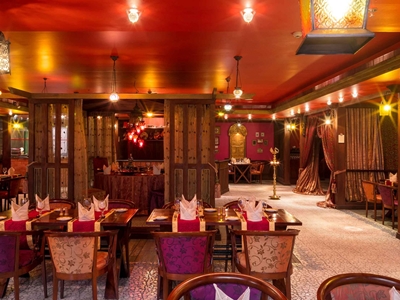 restaurant - hotel coral dubai deira - dubai, united arab emirates