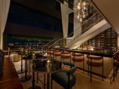restaurant - hotel grosvenor house, a luxury collection - dubai, united arab emirates