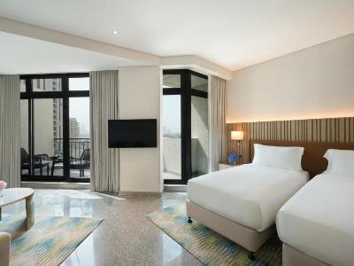 bedroom 5 - hotel arabian park dubai, an edge by rotana - dubai, united arab emirates