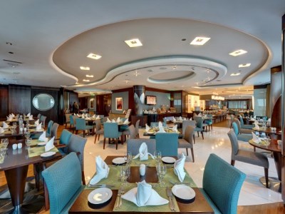 restaurant - hotel rose rayhaan by rotana - dubai, united arab emirates
