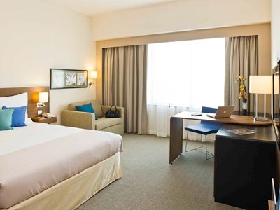 bedroom 1 - hotel novotel deira city centre - dubai, united arab emirates