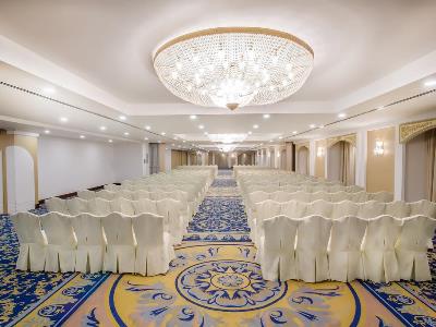 conference room - hotel grand excelsior bur dubai - dubai, united arab emirates