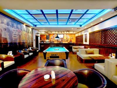 bar - hotel vision imperial - dubai, united arab emirates