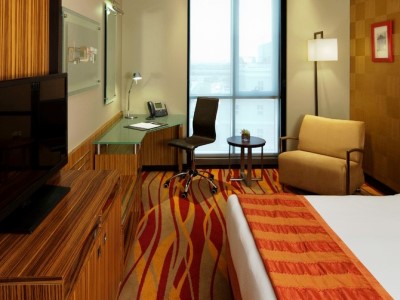 standard bedroom - hotel radisson blu dubai media city - dubai, united arab emirates