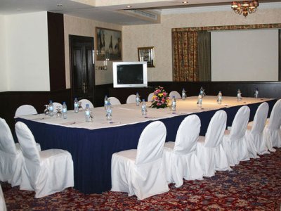 conference room - hotel regent palace - dubai, united arab emirates
