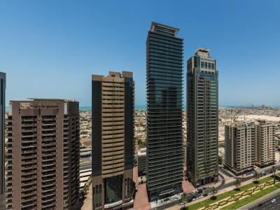 exterior view - hotel four points sheikh zayed - dubai, united arab emirates