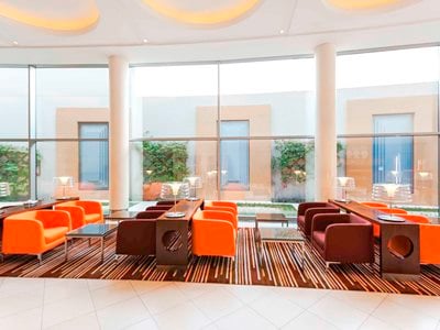 lobby 2 - hotel ibis world trade centre - dubai, united arab emirates