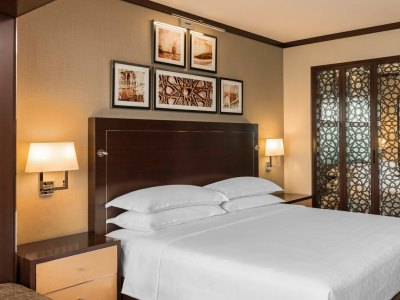 bedroom - hotel sheraton dubai creek - dubai, united arab emirates