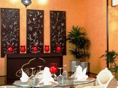 restaurant 1 - hotel holiday inn al barsha - dubai, united arab emirates