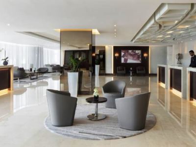 lobby - hotel jumeira rotana - dubai, united arab emirates